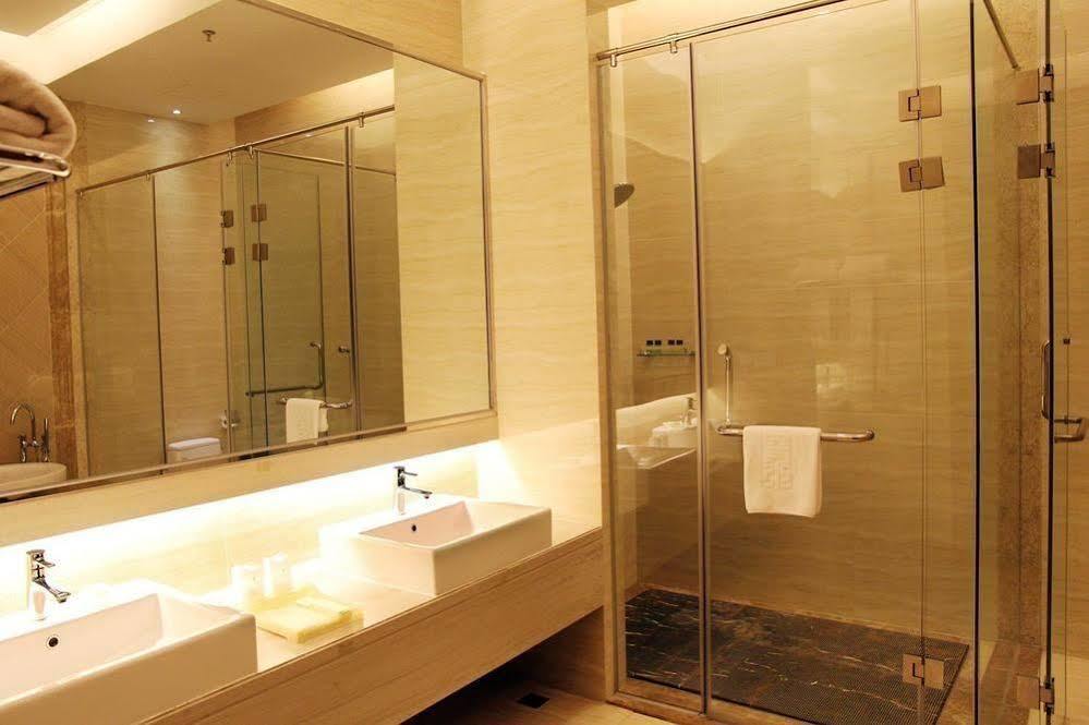 Water Way Hotel Γκουανγκζού Εξωτερικό φωτογραφία